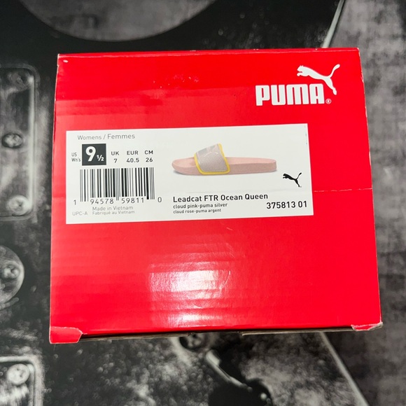 NIB Puma Slides - Picture 7 of 7